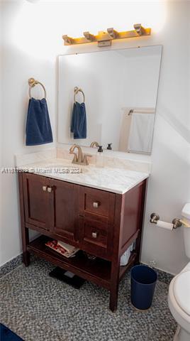 Building Photo - 6801 Indian Creek Dr