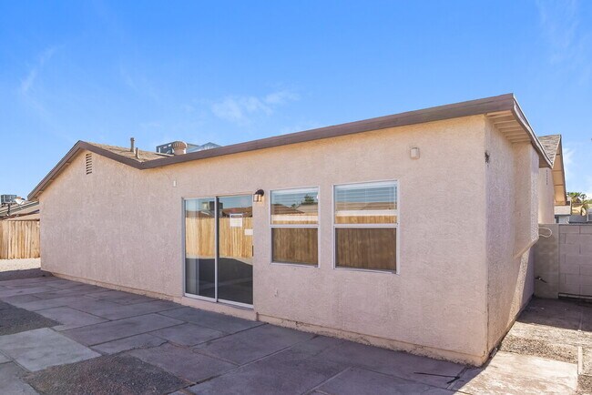 Building Photo - 3763 Briarcliff Rd