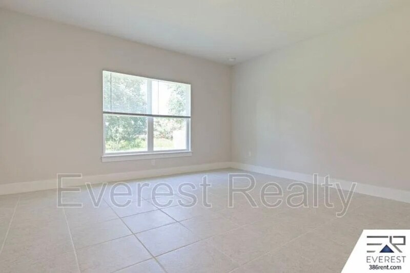 Building Photo - 9 Buffalo Grove Pl