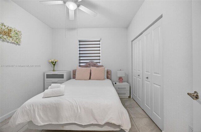 Building Photo - 21363 SW 127th Ct