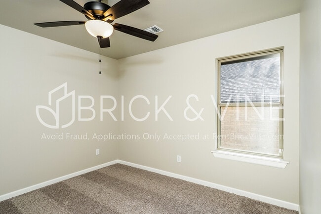 Building Photo - NEW CONSTRUCTION Home in Edmond Area!