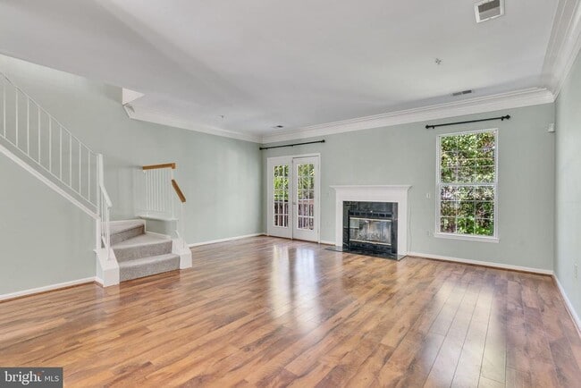 Building Photo - 1148 Cranston Ct