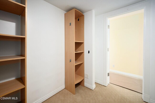 Building Photo - 4613 Reforma Rd