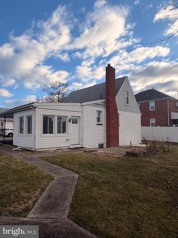 Building Photo - 8323 Bear Creek Dr