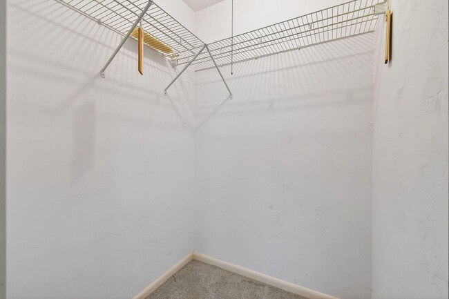 Building Photo - 3150 Meridian Way S