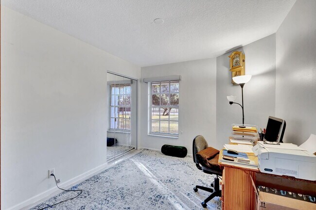 Building Photo - 12855 87th St N