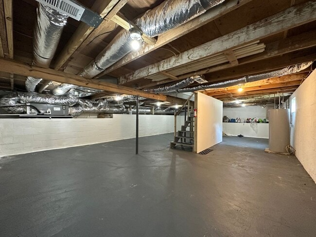 Building Photo - 2752 Carrollwood Heights Rd