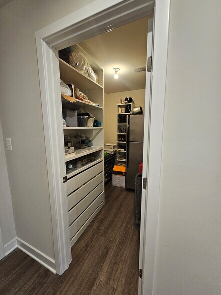 Building Photo - 16573 Fife Way