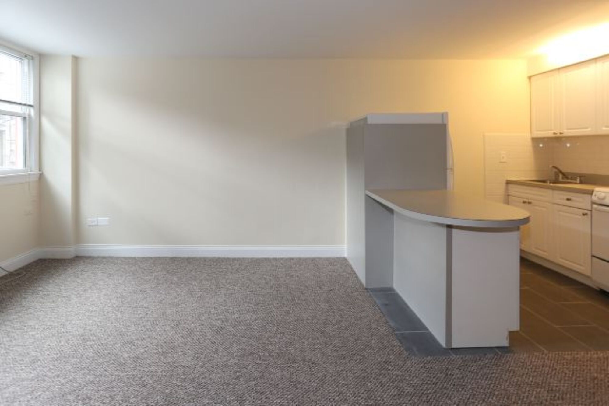 Building Photo - 2010 N Orleans St