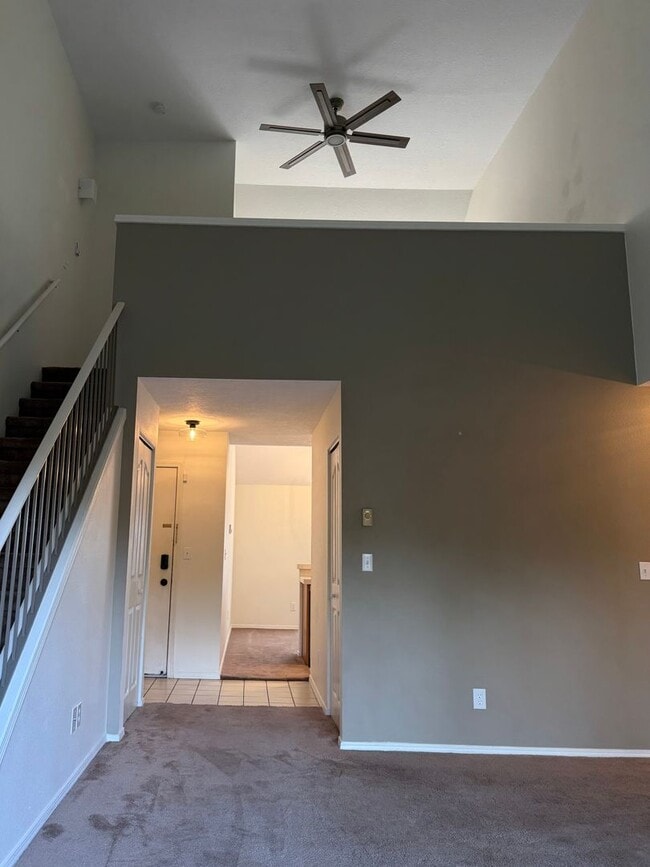 Building Photo - 4000 Carman Dr