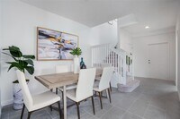 Building Photo - 2467 SE 12th St