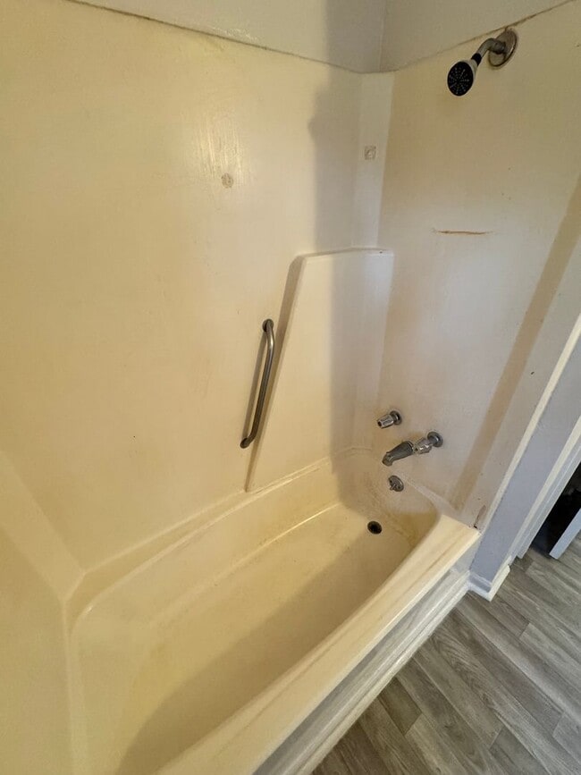 Building Photo - 3/1 In Shelby, NC