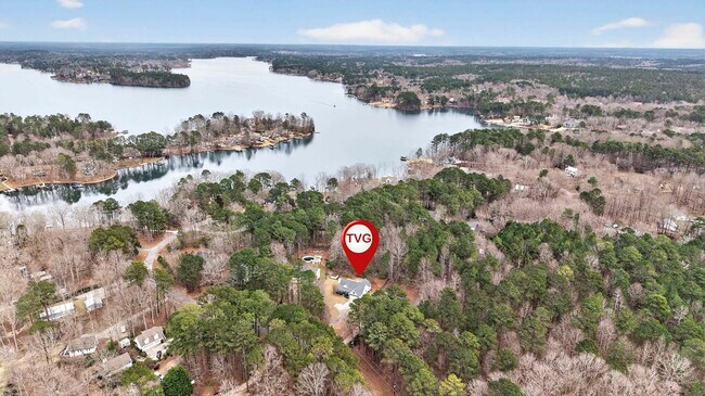 Building Photo - 155 W River Bend Dr