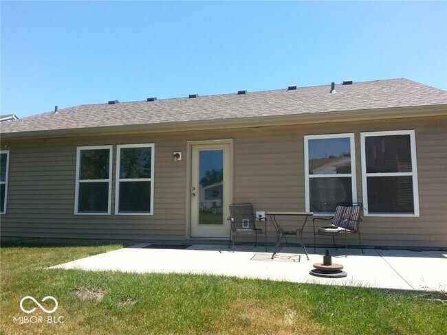 Building Photo - 11376 N Creekside Dr