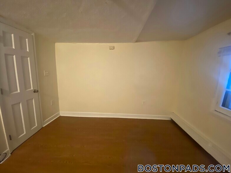 Building Photo - 49 S Huntington Ave