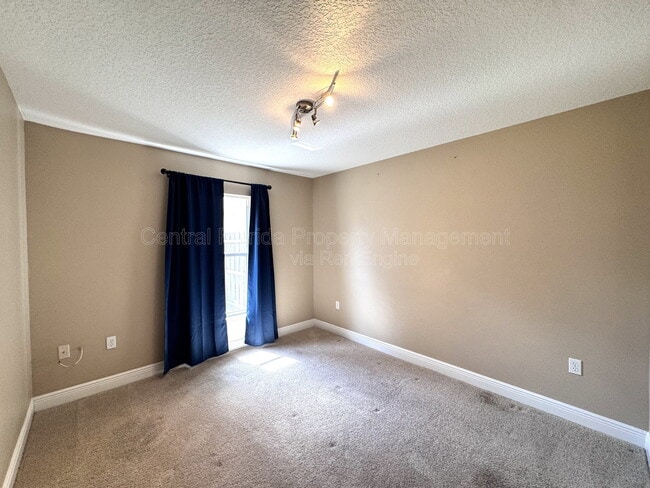 Building Photo - 820 Briargrove Ave