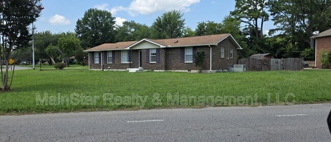 Building Photo - 100 Southburn Dr