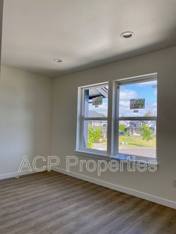 Building Photo - 1318 Bradley Ct