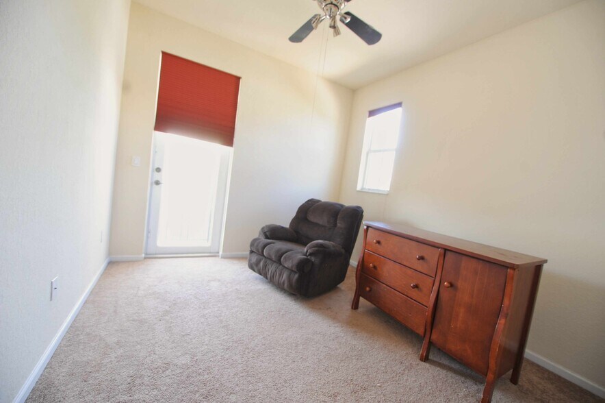 Building Photo - 4746 Acadian Trl
