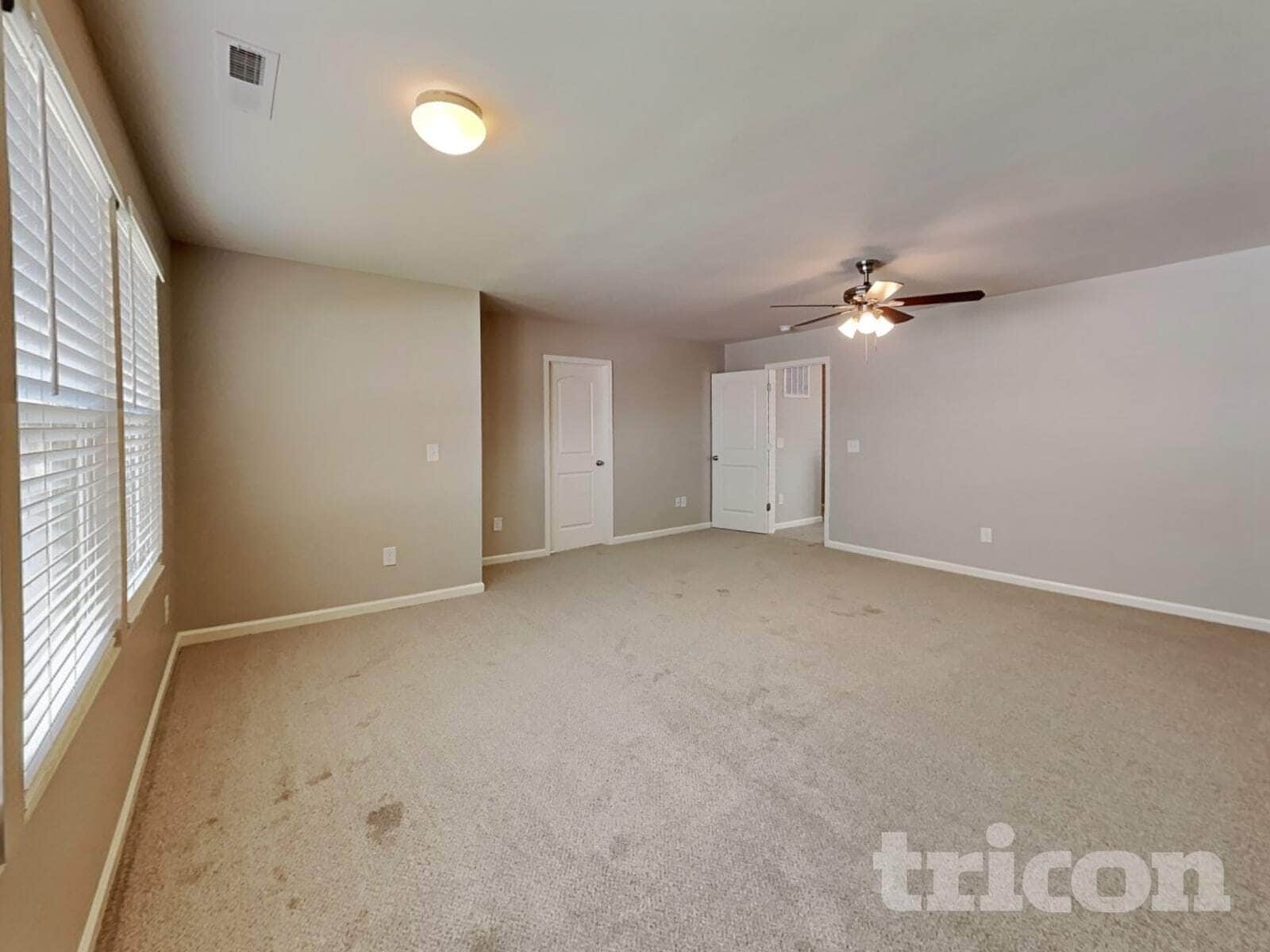 Building Photo - 2215 Osprey Ln