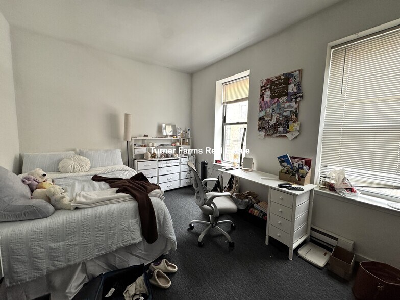 Building Photo - 774 Columbus Ave