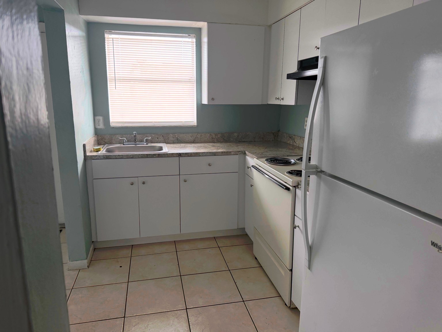 Building Photo - 3701 SW 59th Terrace