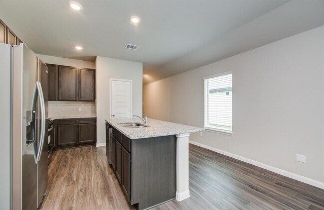 Building Photo - 5111 Shelby Katherine Dr