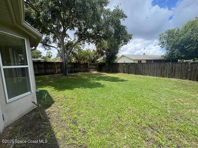 Building Photo - 242 Summers Creek Dr