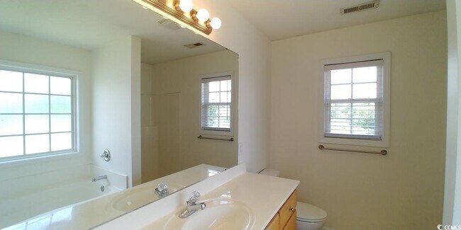 Building Photo - 1289 Gailard Dr