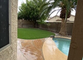 Building Photo - 8937 W Lone Cactus Dr