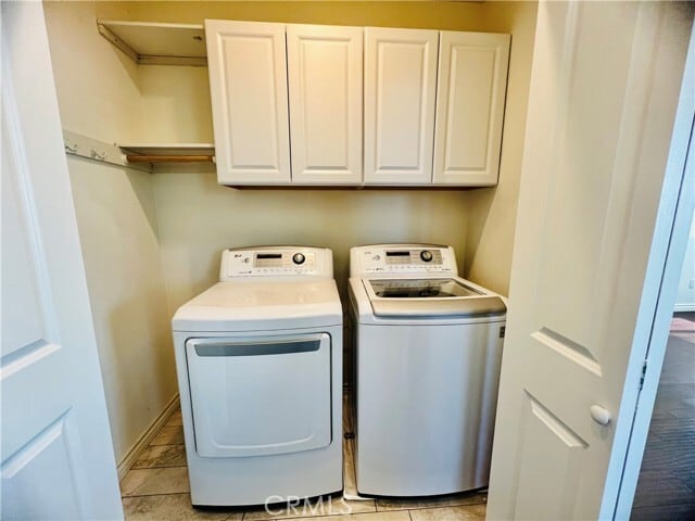 Building Photo - 10805 Pine St