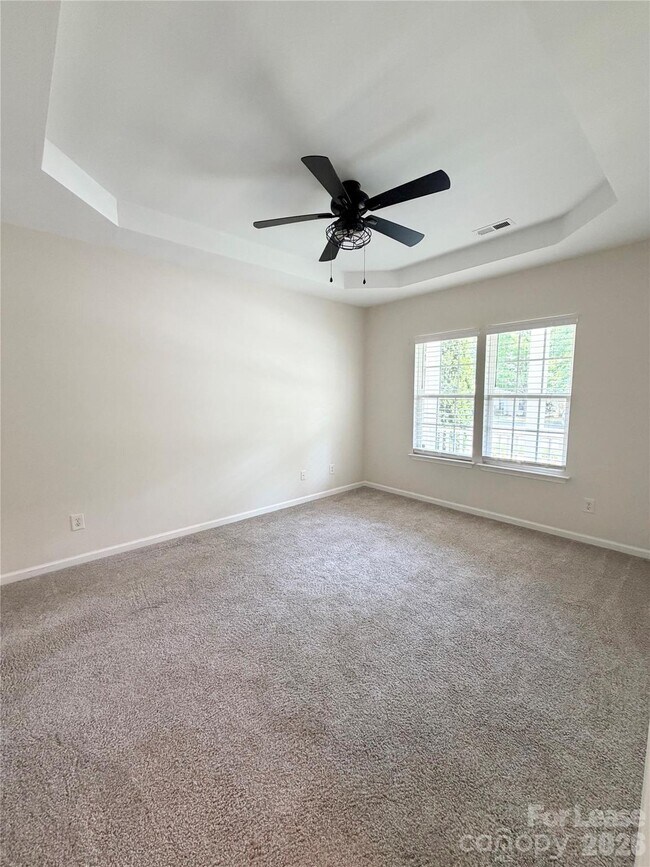 Building Photo - 8723 Westwind Point Dr