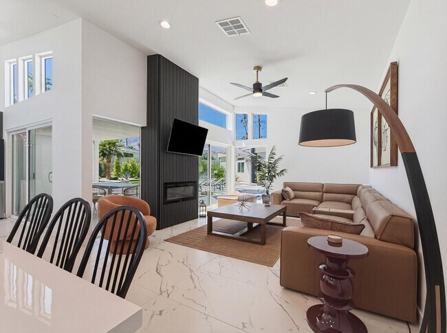 Building Photo - 2197 Jacques Dr