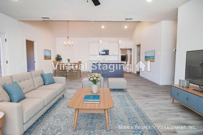 Building Photo - 2009 102nd St