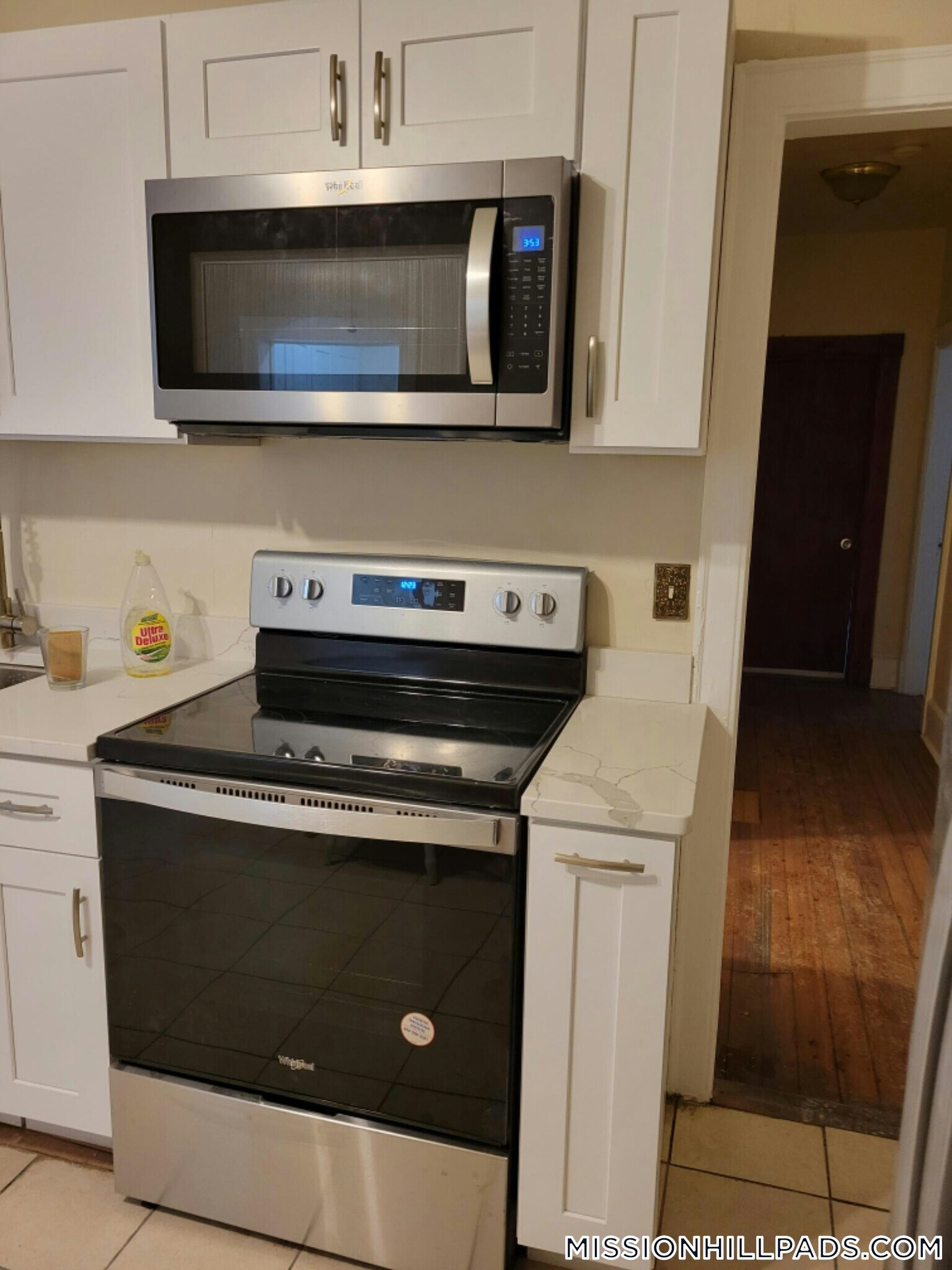 Building Photo - 19 Sachem St