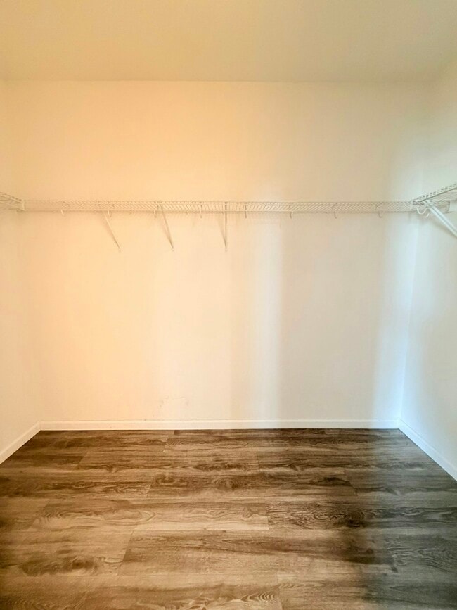 Building Photo - 4375 Tropaz Ln