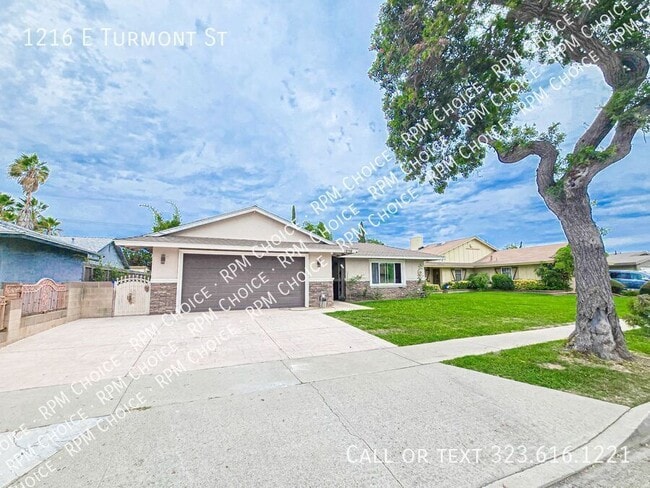 Primary Photo - 1216 E Turmont St