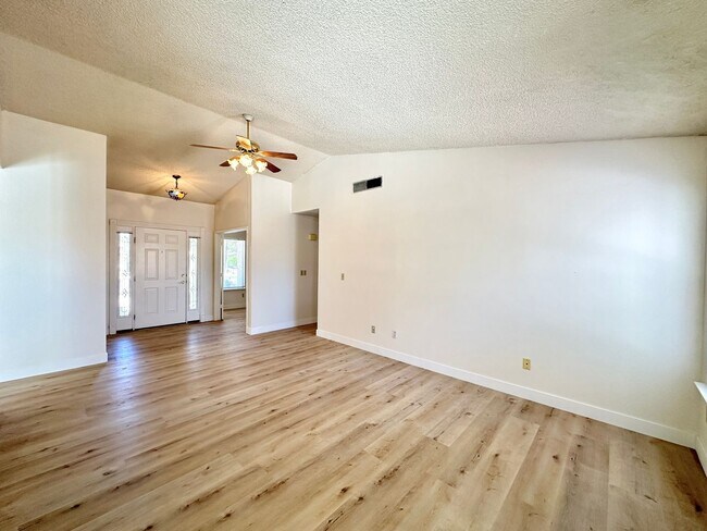 Building Photo - Desert Breeze Amd