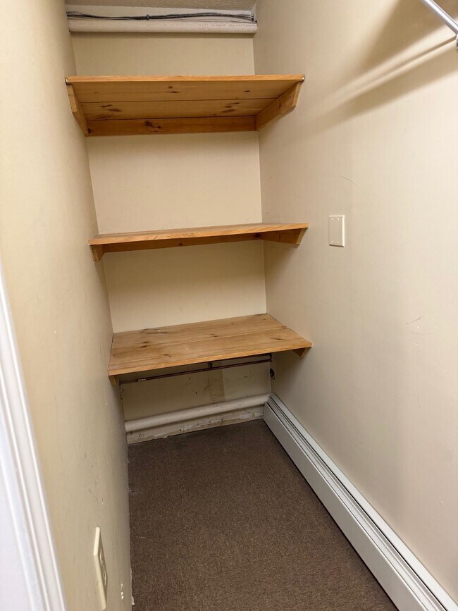 Building Photo - 1187 New Hampshire Rte 175