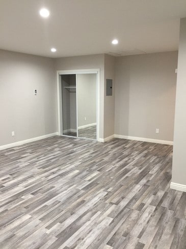 Building Photo - 14260 McCormick St