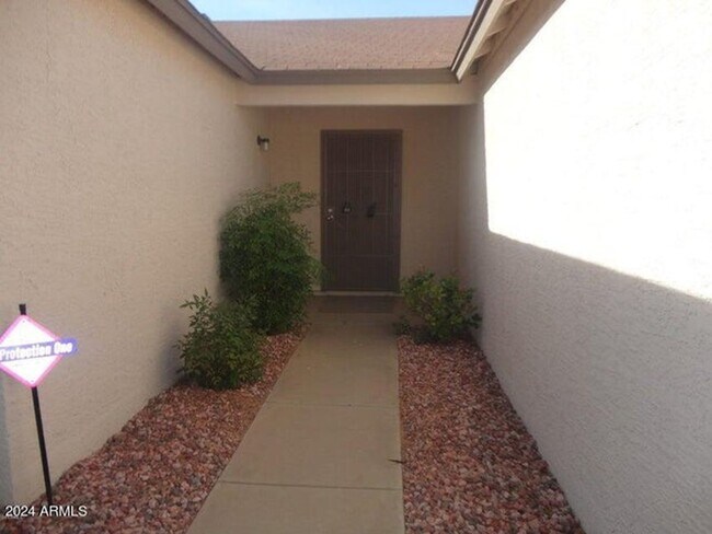 Building Photo - Peoria rental -111th Ave/ Olive