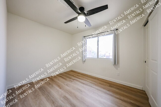Building Photo - 3829 E Ironwood Dr