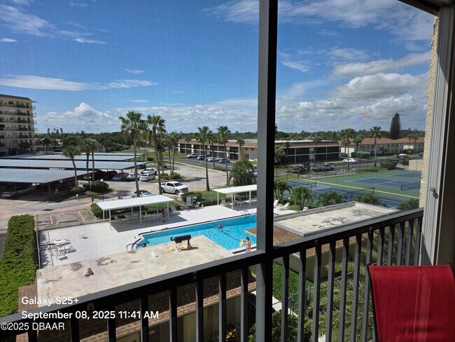 Building Photo - 500 Palm Springs Blvd