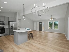 Building Photo - 126 Lucinda Ln