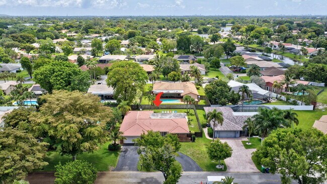 Building Photo - 235 NW 91st Ave