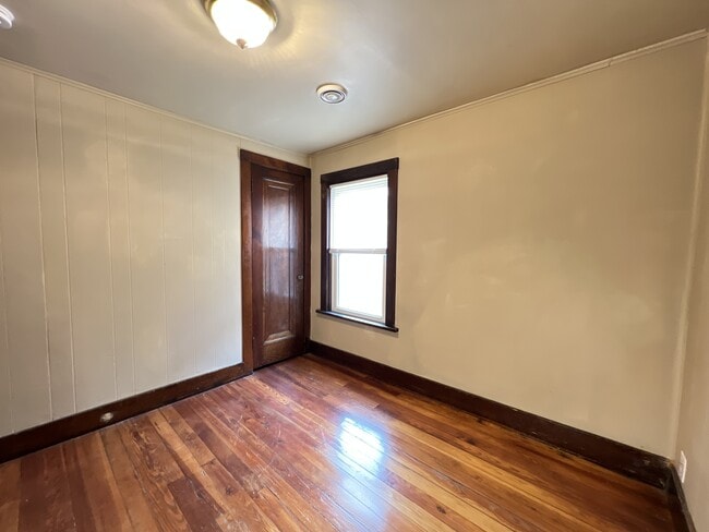 Building Photo - 2268 White St