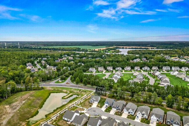 Building Photo - 1706 Mainsail Ln