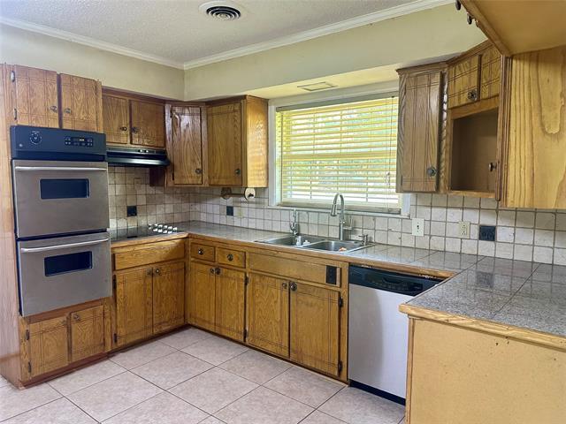 Building Photo - 831 Booth Dr