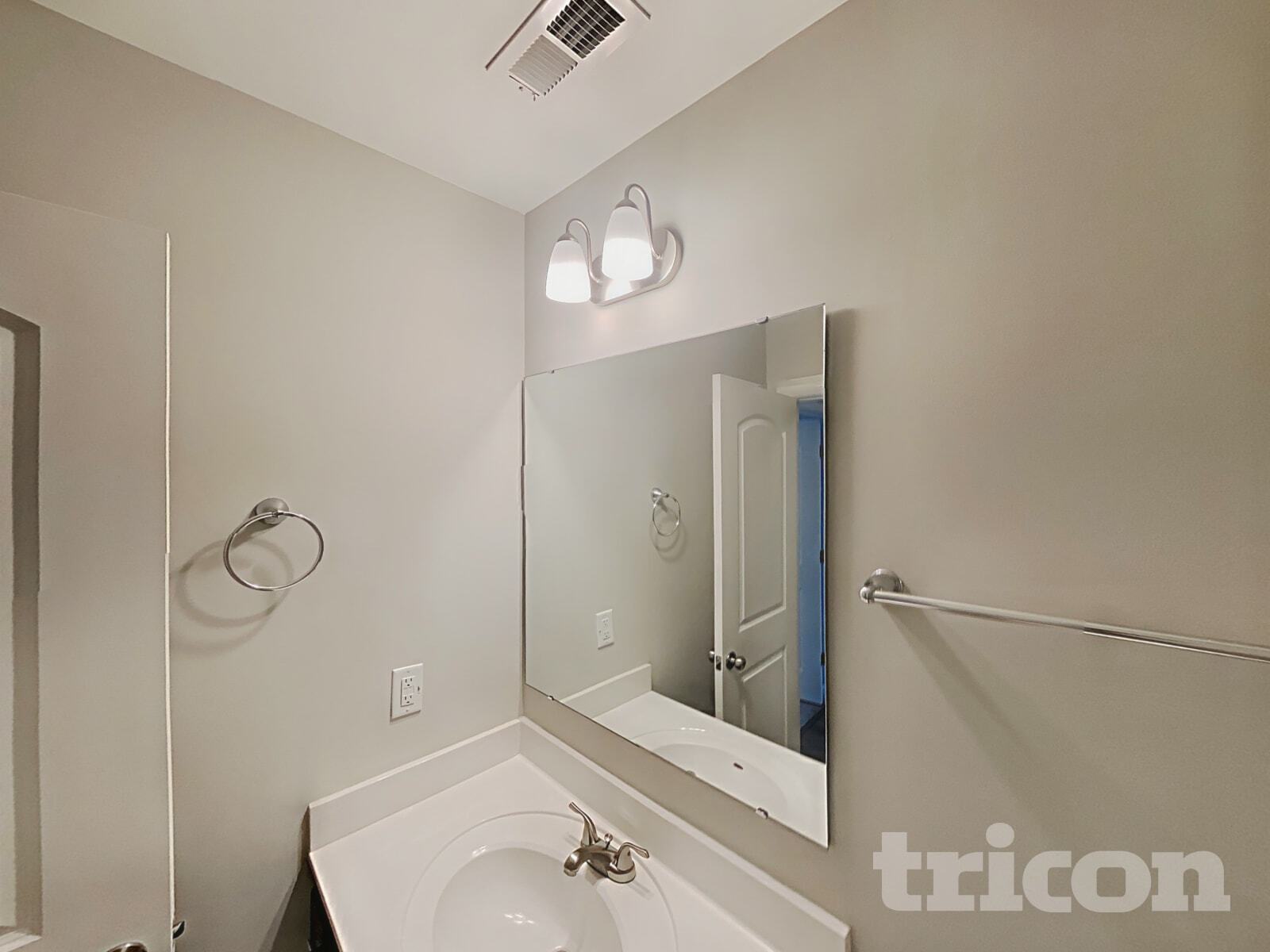 Building Photo - 5008 Shorthorn Way