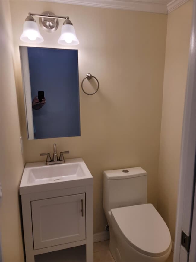 Building Photo - 1439 S Ocean Blvd